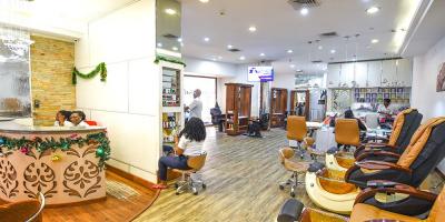 Sparkles salon