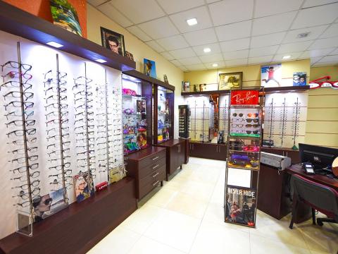 Eye care center